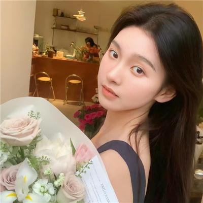 黄阿丽:小眼镜蛇